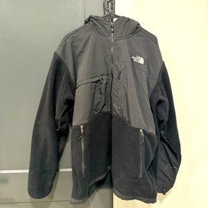 Men’s North Face Jacket